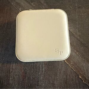 Elegant Cream Jewelry Box